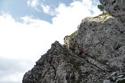 79 Ripido tratto attrezzato con fune